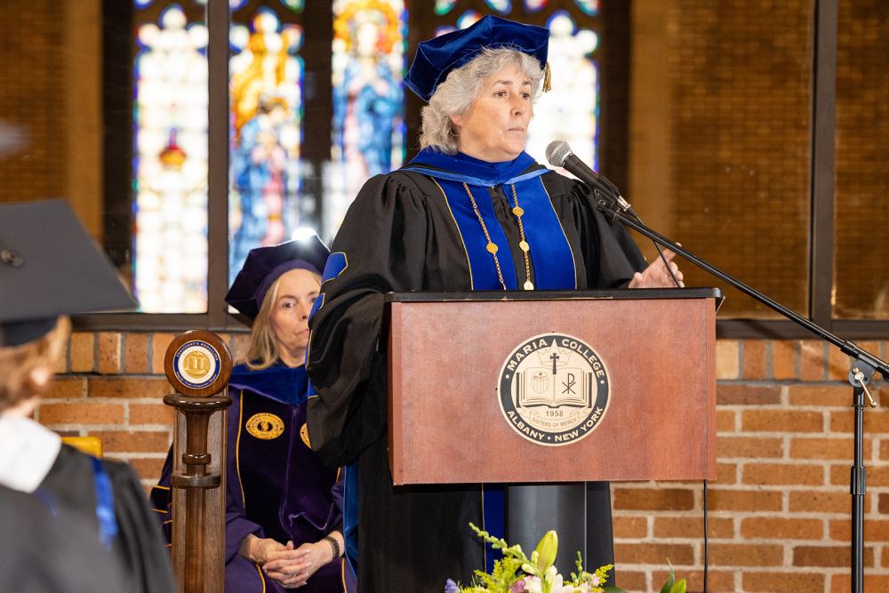 New student convocation at Maria College.
